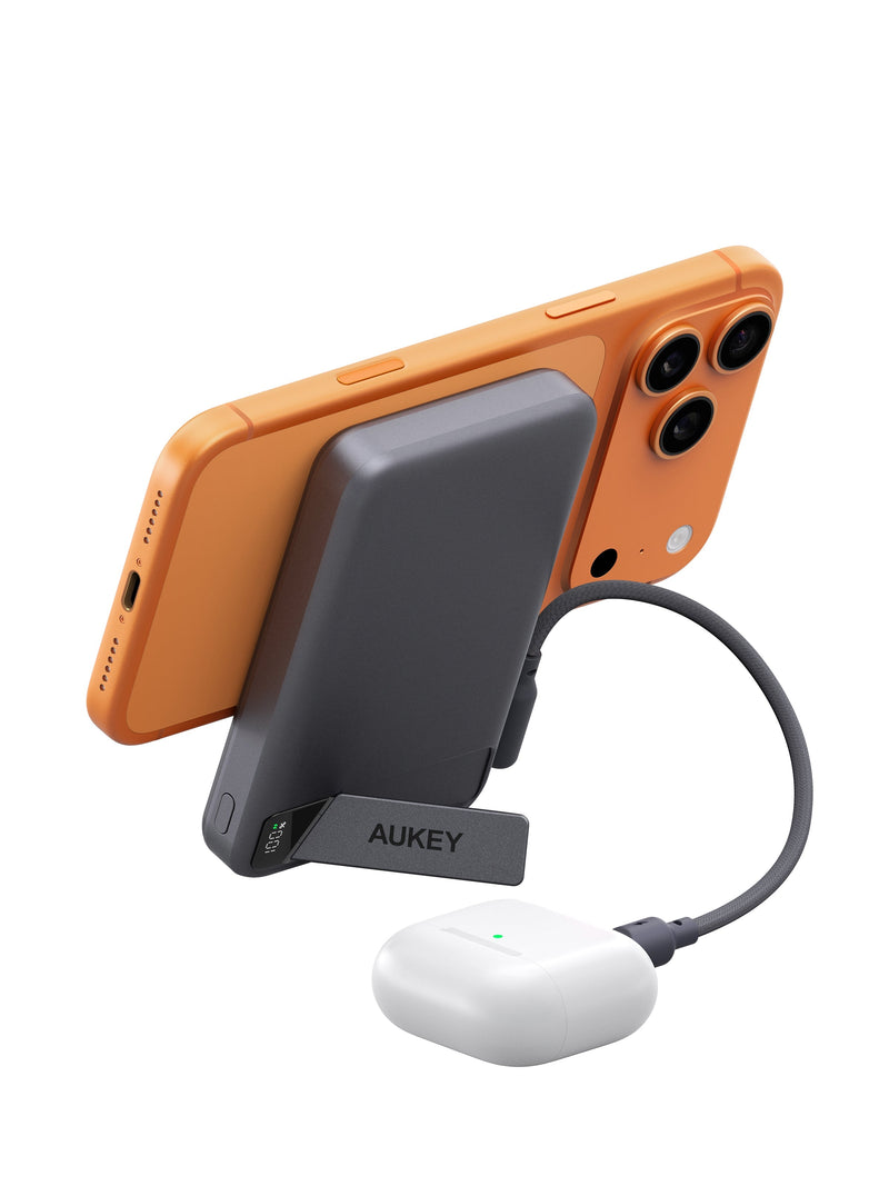 Aukey PB-MS20 MagFusion Vista 10,000mAh 15W Wireless Power Bank with Built-in Cable