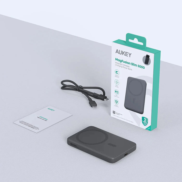 Aukey MagFusion 5,000mAh Slim Magnetic【Wireless】Power Bank