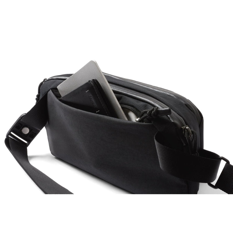 Bellroy Venture Ready Sling 2.5L Black