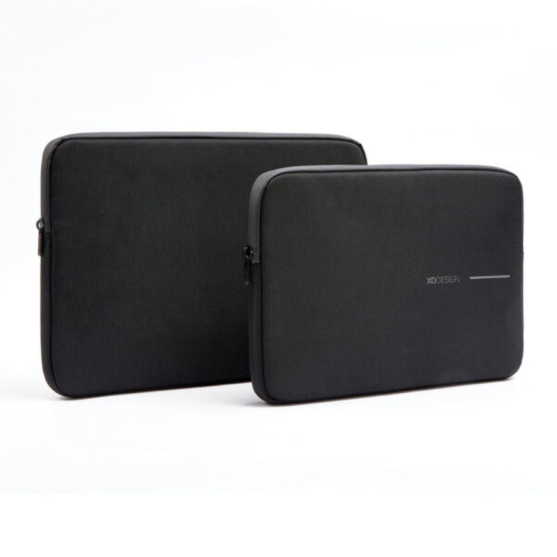 Bobby laptop sleeve laid flat