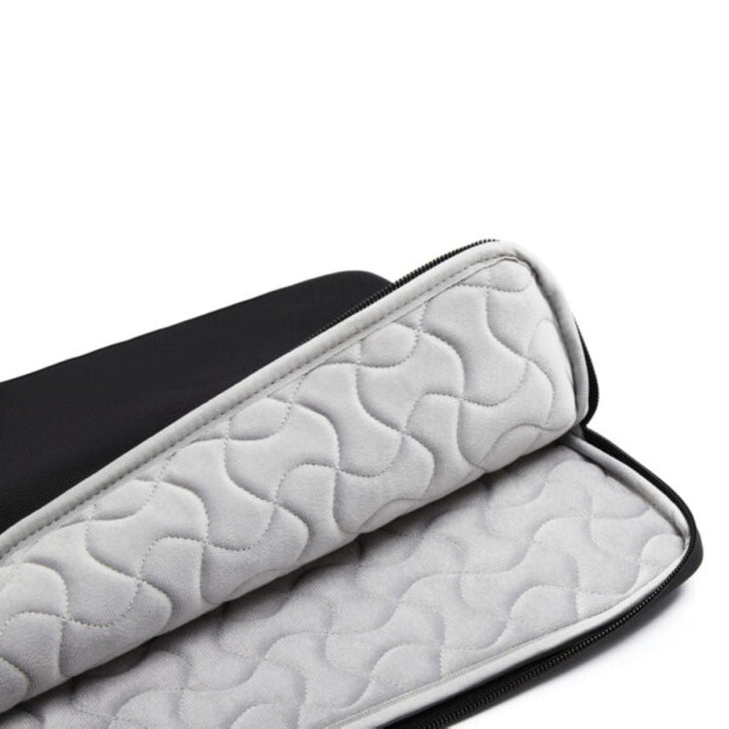 Bobby laptop sleeve RPET fabric detail