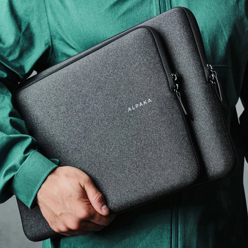 ALPAKA Slim Laptop Sleeve (14” / 16”)