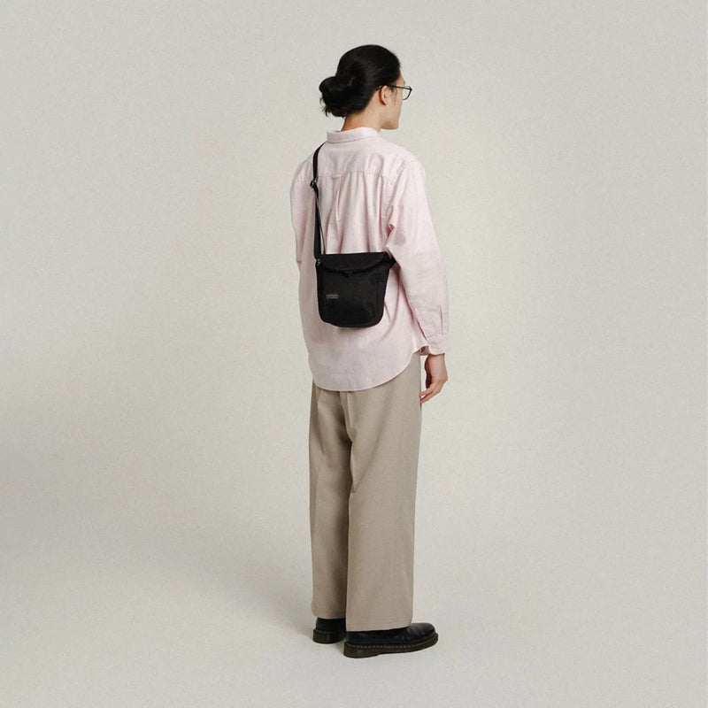 Hellolulu Desi Sling Bag