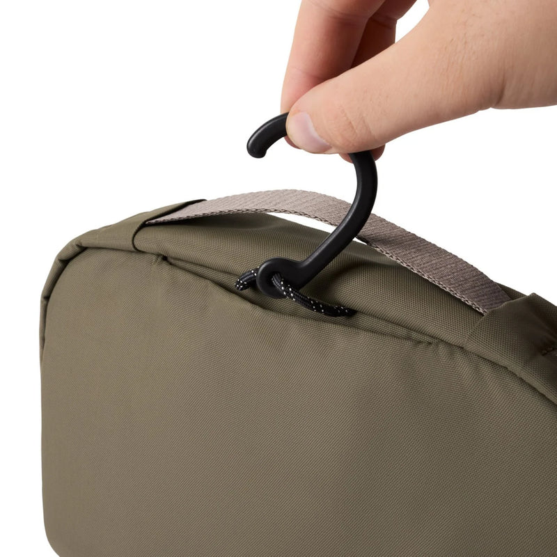 Bellroy Hanging Toiletry Kit