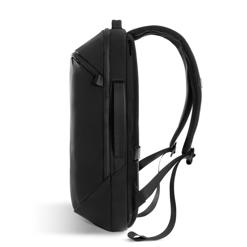 Bobby Air backpack slim side profile