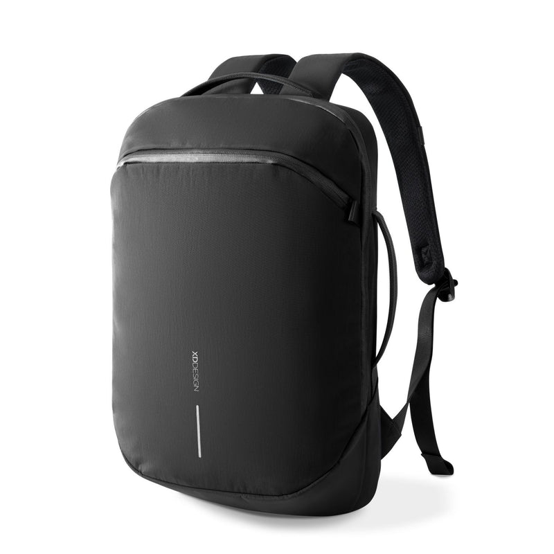 Bobby Air backpack reflective detail
