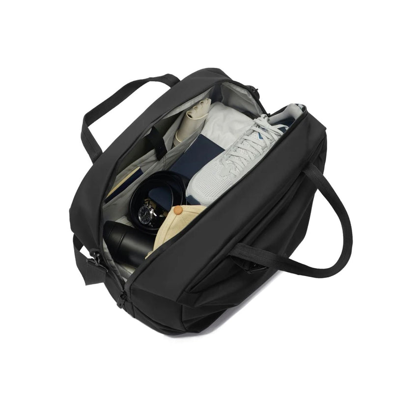 Bobby Urban duffel bag end view
