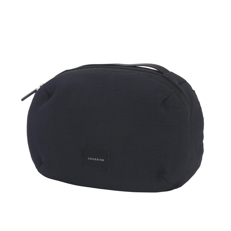 Crossing Hanging Toiletry Kit