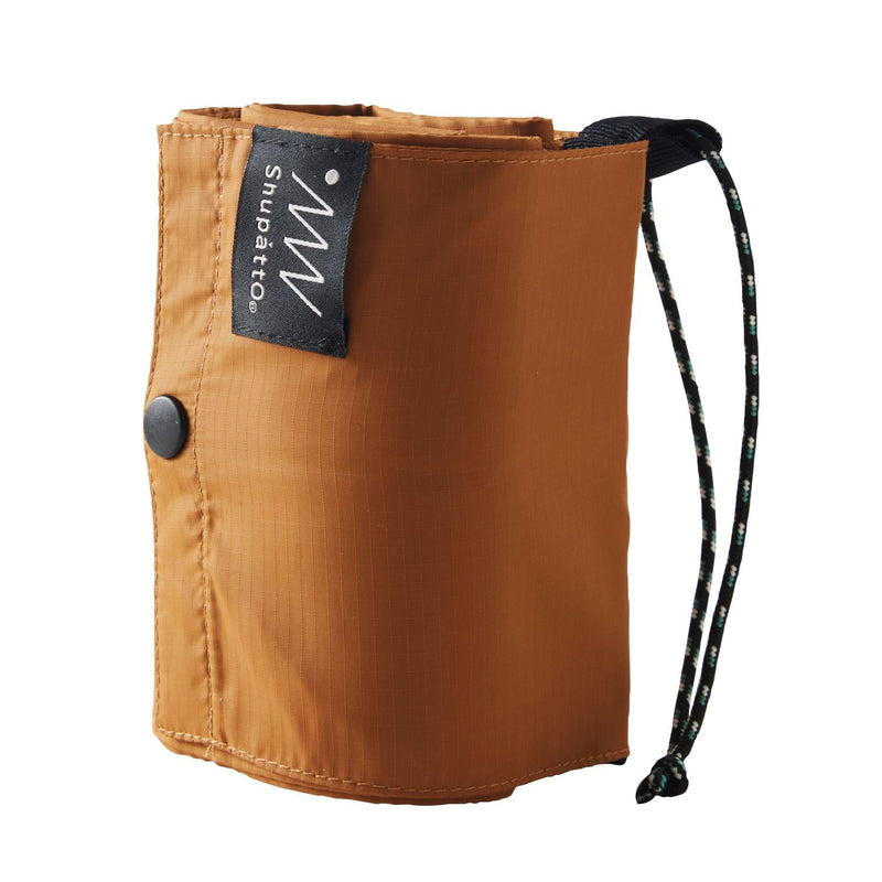 Shupatto insulated bag showing the aluminium insulating liner