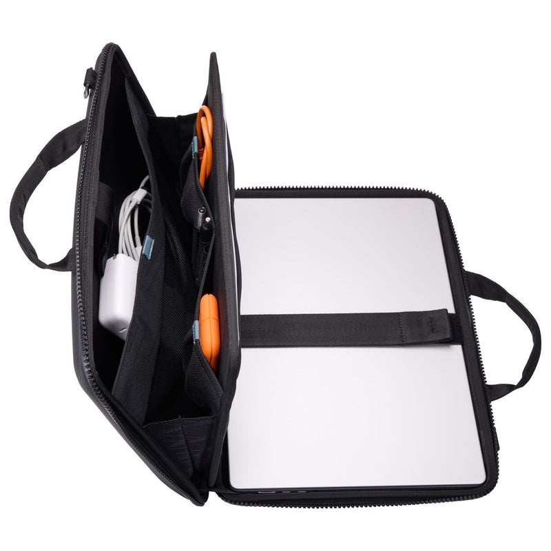Thule Gauntlet 5 MacBook Attache 16 inch