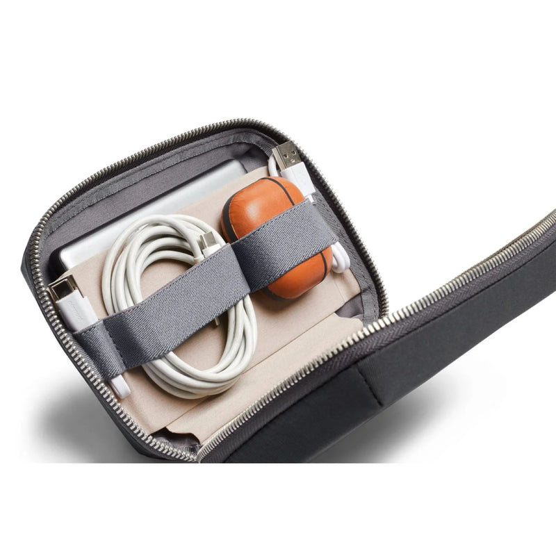 Bellroy Tech Kit Compact