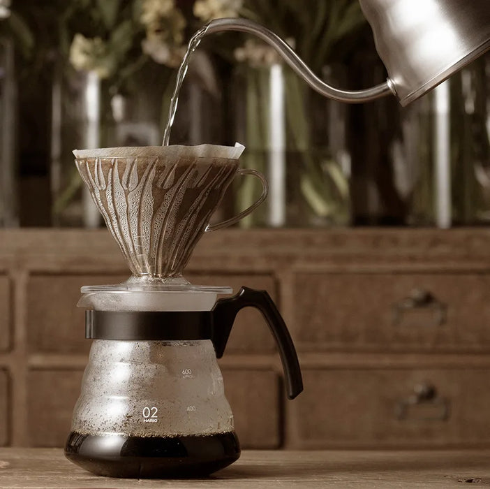Hario V60 Craft Coffee Starter Set in Black