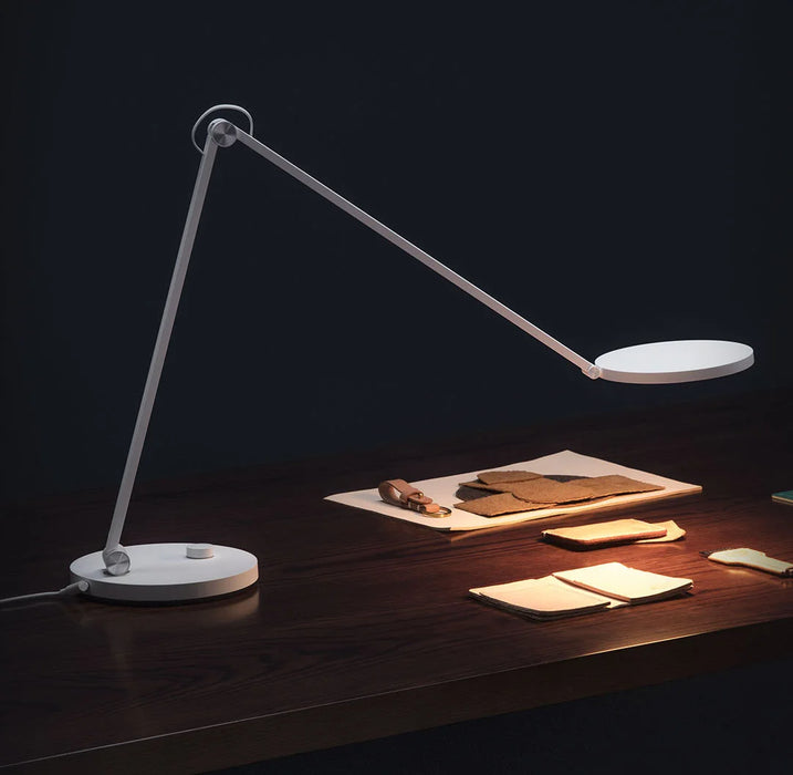 Xiaomi Smart LED Desk Lamp (Pro Edition)